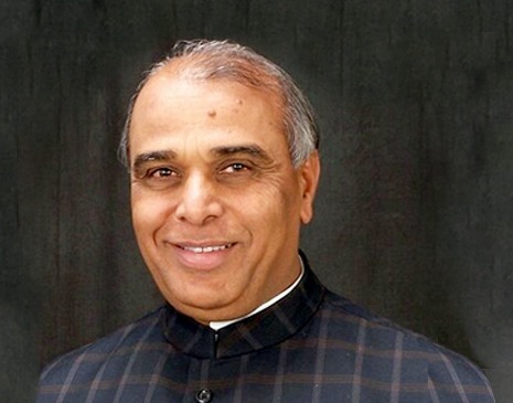 Shri Jagdambika Pal (Chairman)